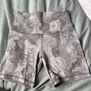 lululemon align shorts